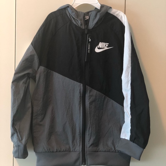 NWT Nike’s Boys Sportswear Amplify Jacket - Picture 7 of 15